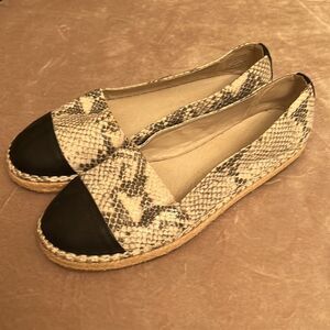 Aldo Sz 8 Reptile Snake Jute Loafers w/ Cap Toe EUC